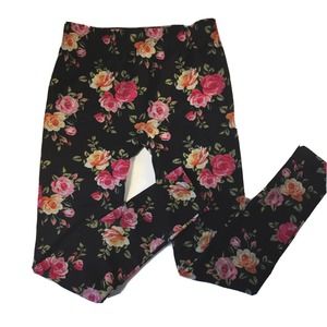 Women’s black stretch Knit floral leggings M